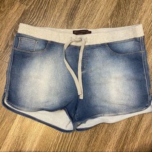 Plus Size Pull-On Shorts